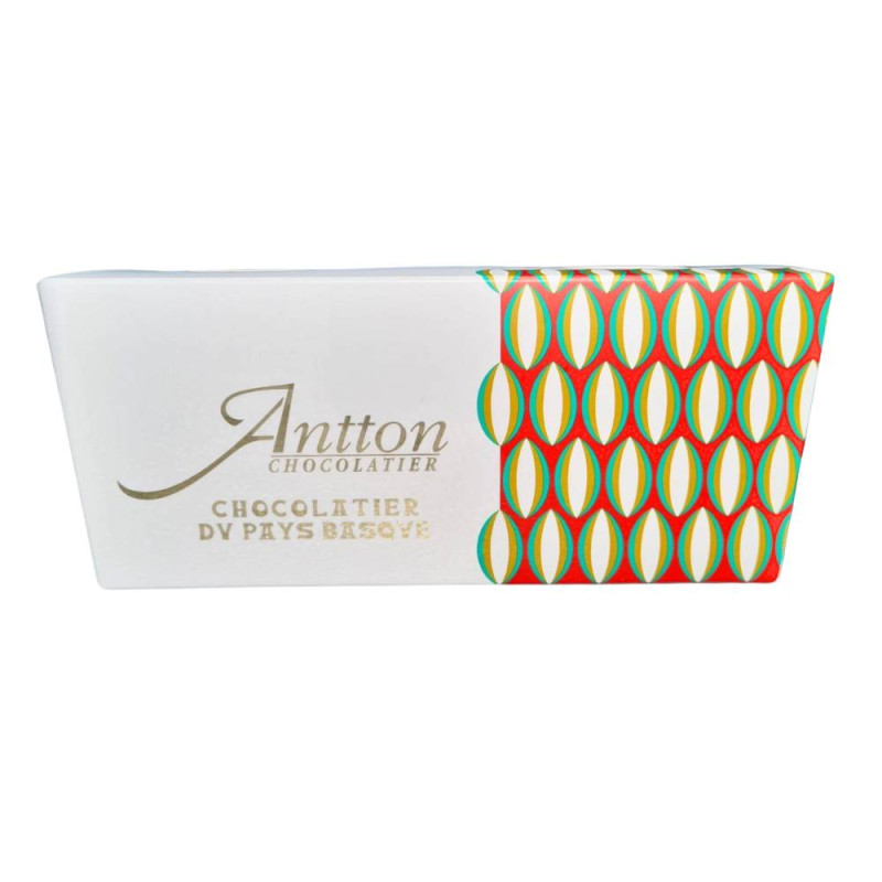 Ballotin de chocolats Noir, ganache, praliné, pâte d'amandes